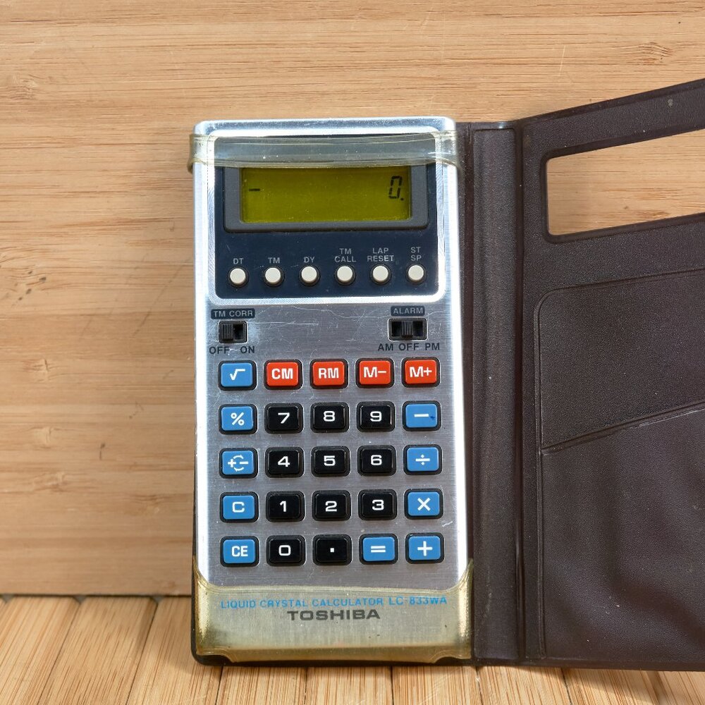Vintage Toshiba LC-833WA Liquid Crystal Calculator with Case, Made in Japan
